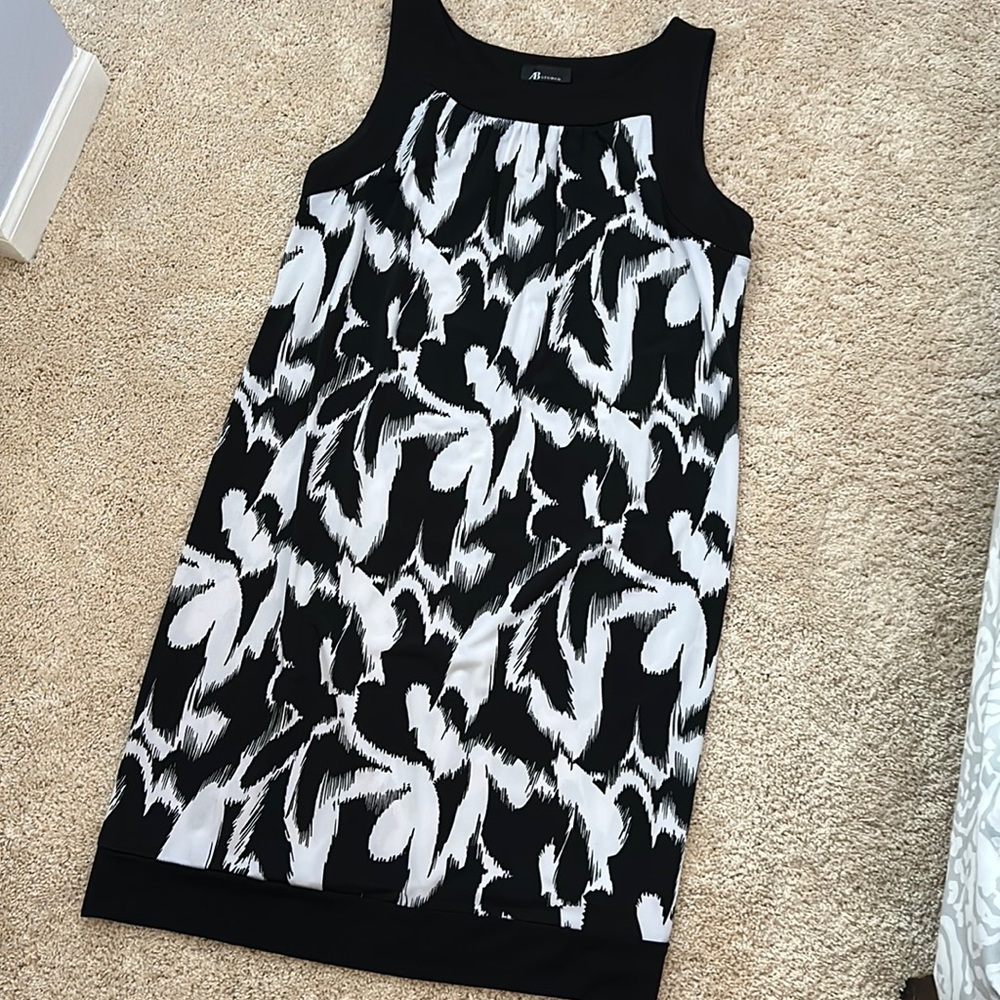 Cocktail/ shift dress